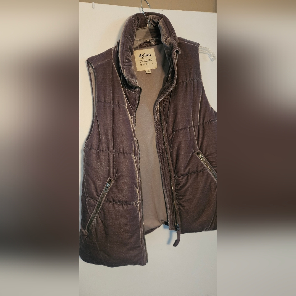 Dylan Women's Grey Quilted Vest